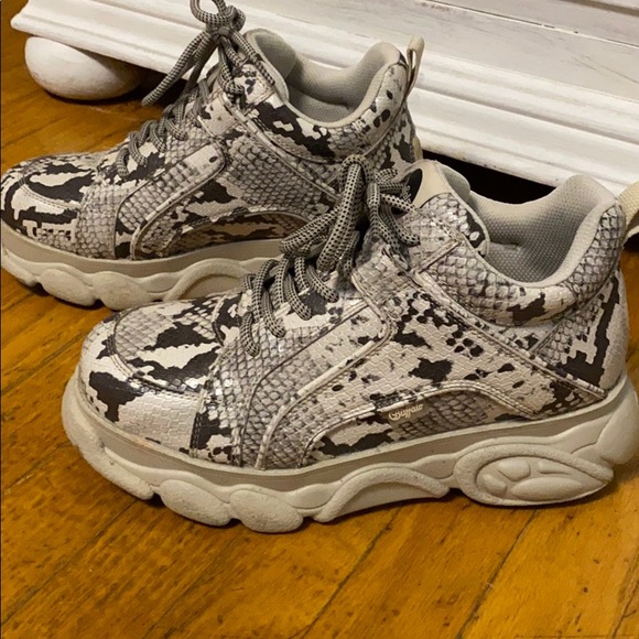 Free people chunky vintage look sneakers - Picture 2 of 4